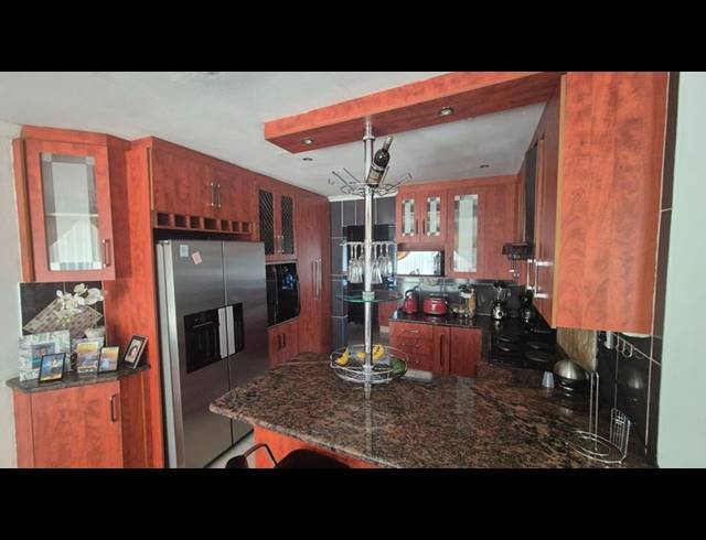 3 BEDROOM HOUSE FOR SALE IN THERESA PARK